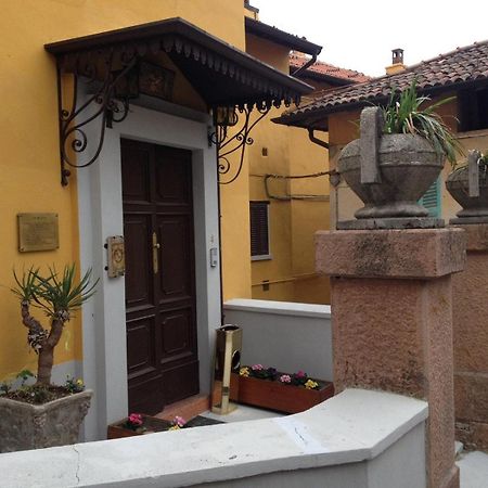 Foresteria Lombarda B & B Ca' Pelitti Ganna Екстериор снимка